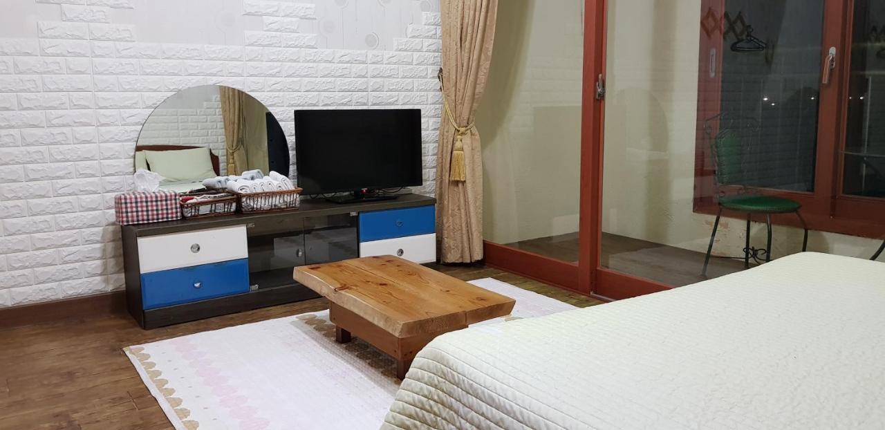 제주 준 하우스 호스텔 외부 사진